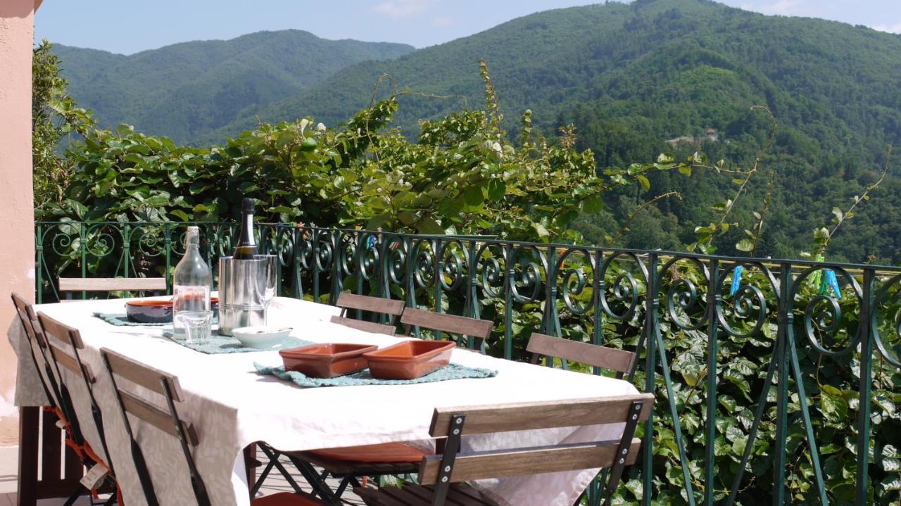Piscina Con Vista Villa Bagni di Lucca Exterior foto
